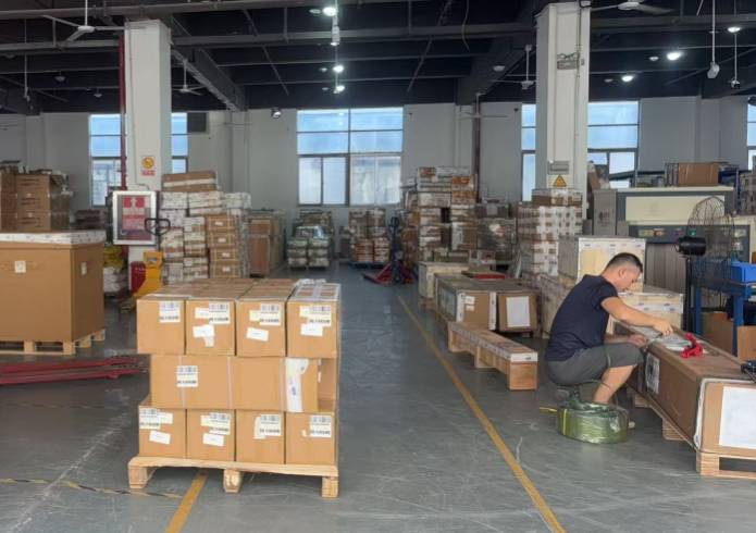 生活用品杂货空运到日本东京集运转运